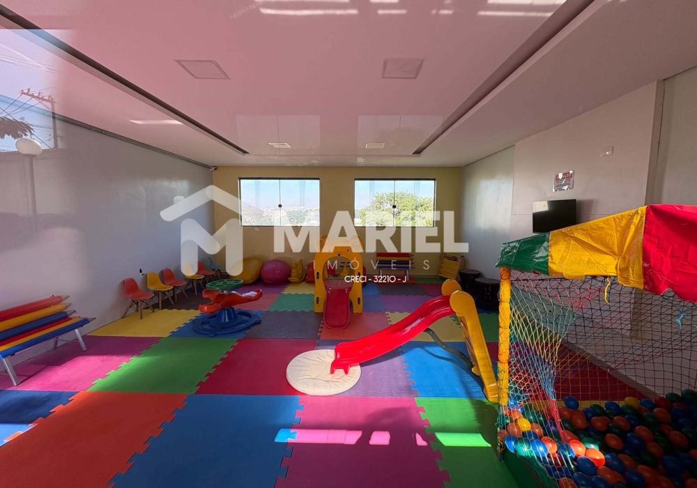 Área coberta para recreação Infantil